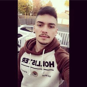 Meet your Posher, Victtor